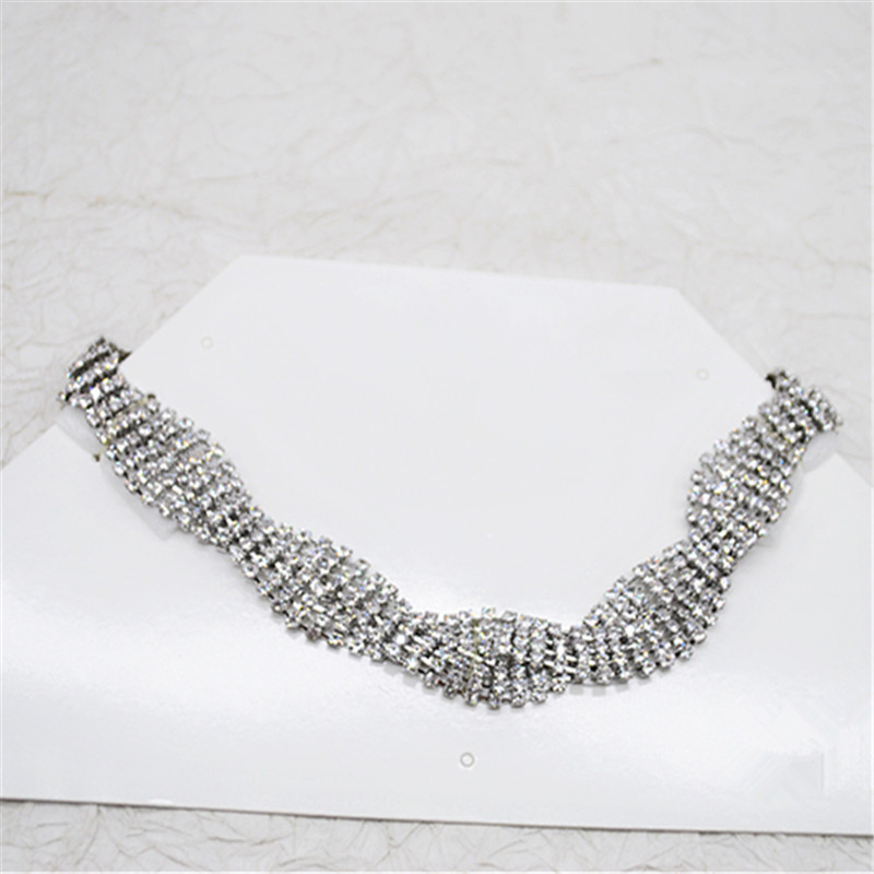 Multi-layered cross pendant necklace