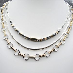 Simple multi-layered necklace