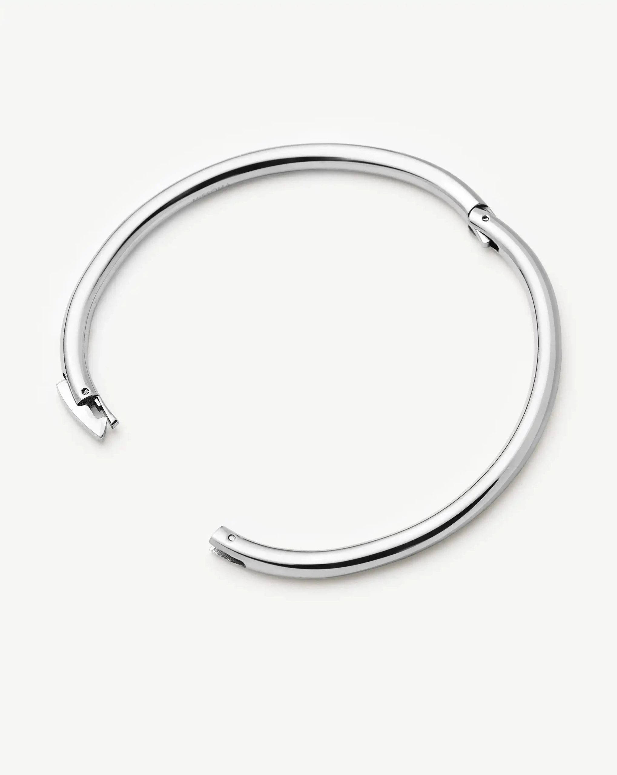 Classic Round Hinged Bangle | Platinum Plated - Image 4