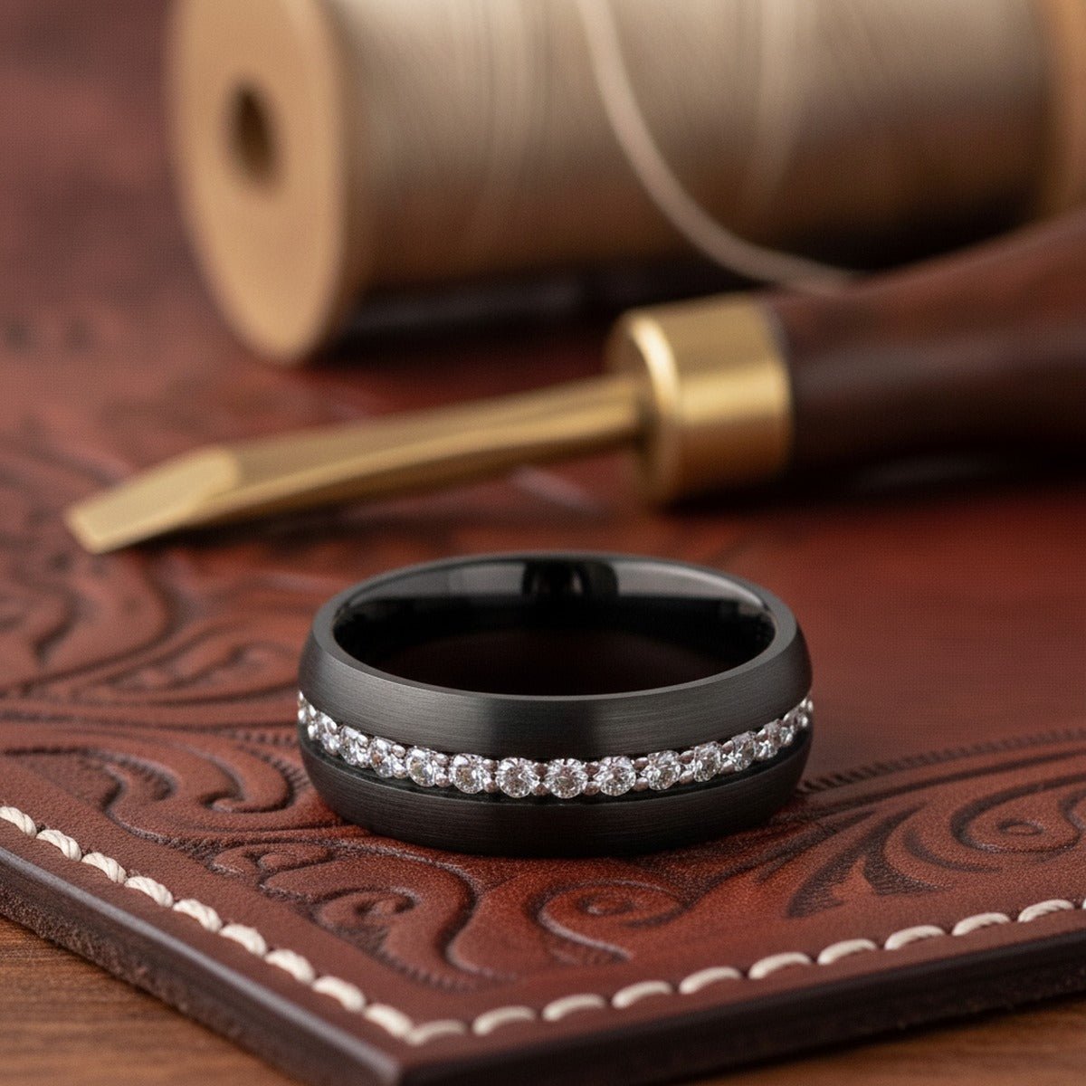 TSAR | Black Tungsten Ring with White Sapphires:圖片 6