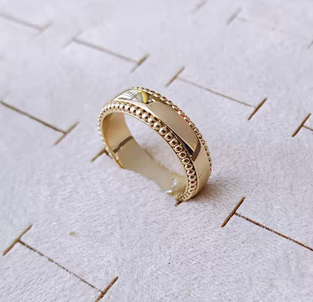 Wide-sized personalized ring